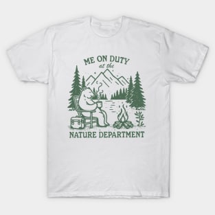 Me On Duty At The Nature Department Trendy Vintage Outdoorsy Camping Bear T-Shirt